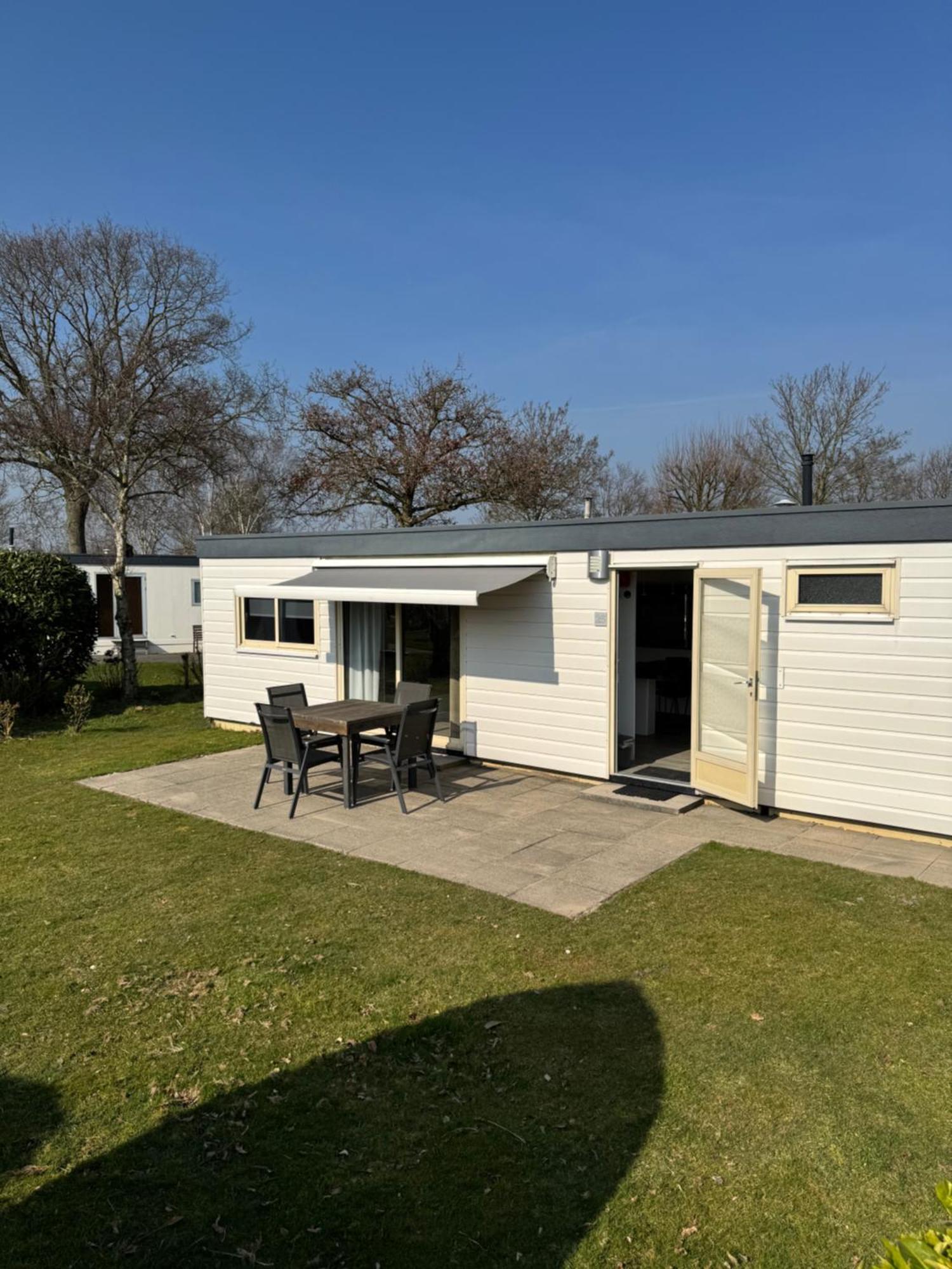 Chalets Vakantiepark Schouwenduin Burgh-Haamstede Bagian luar foto